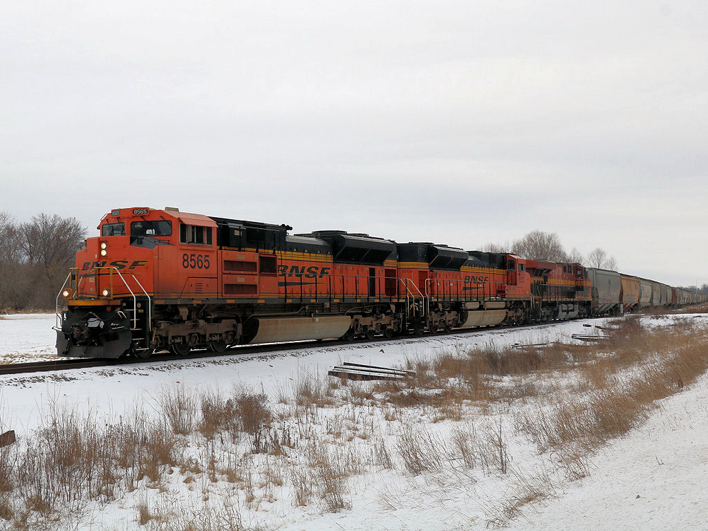 BNSF 8565